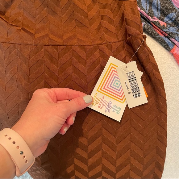 LulaRoe cassie skirt small new with tags - Picture 4 of 5